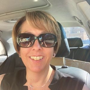 Meet your Posher, Lesley